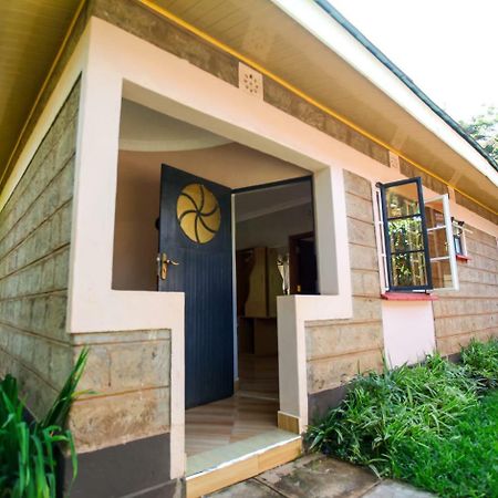 Maya Gardens Sagana Resort Kültér fotó