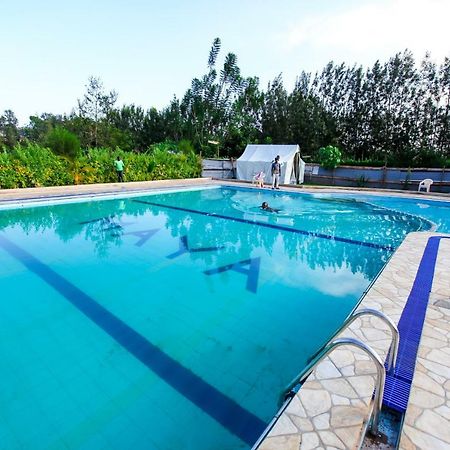 Maya Gardens Sagana Resort Kültér fotó