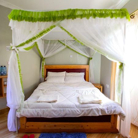 Maya Gardens Sagana Resort Kültér fotó
